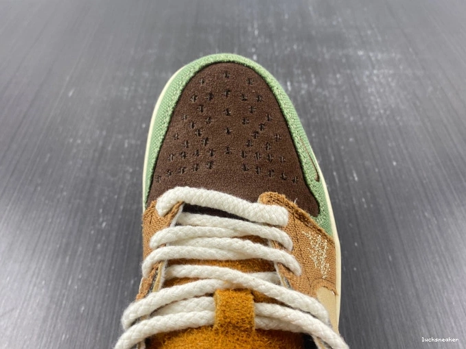 Reps LUCY Low DZ7292-200 1 Zion Retro Voodoo Williamson Jordan OG 0702